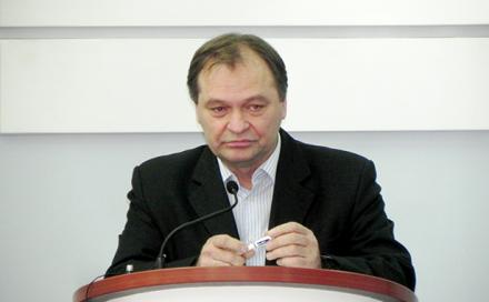 Александр Пономарев